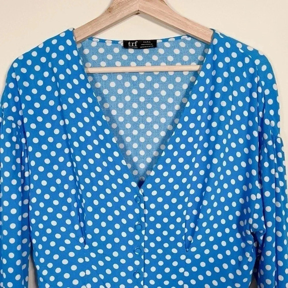 🌟✨2 for $30✨🌟 ZARA  | POLKA DOT BLUE CROP TOP - Picture 7 of 16